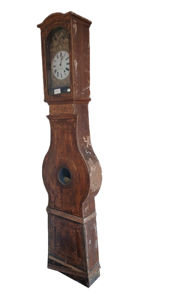 Antico orologio a torre
